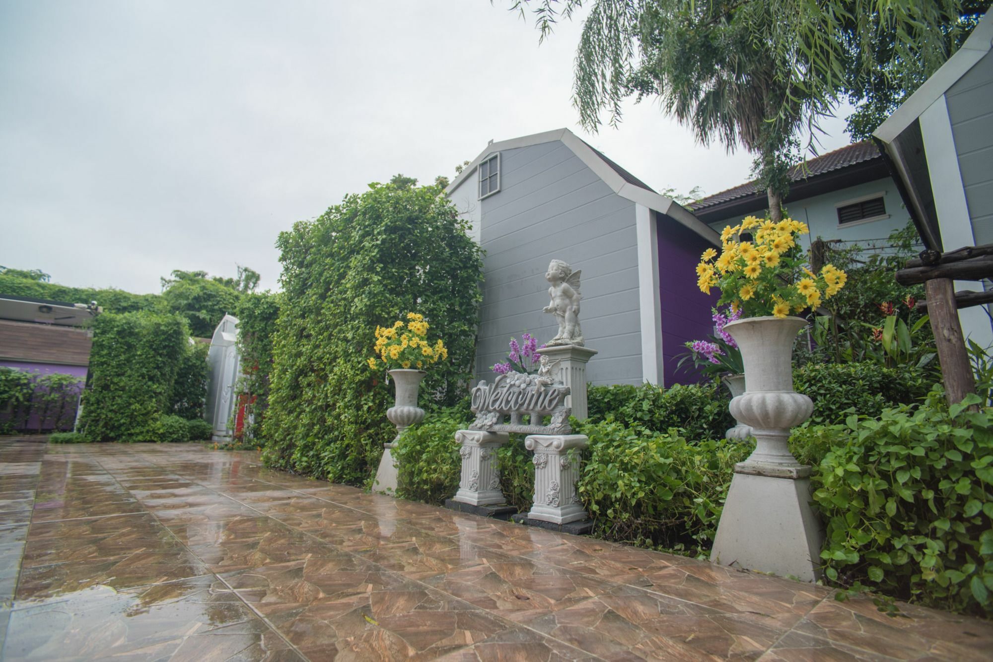 Kurina Hotel (Adults Only) Bangkok Exterior foto
